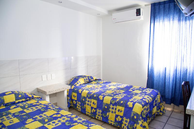 Hotel Arboledas Industrial Guadalajara Kültér fotó